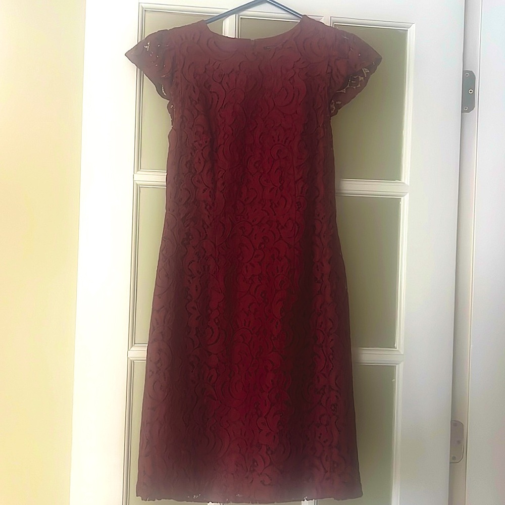 Classy petite lace dress, burgundy color